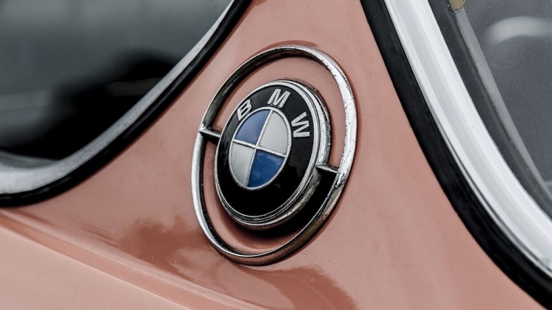 BMW сокращает производство автомобилей в России