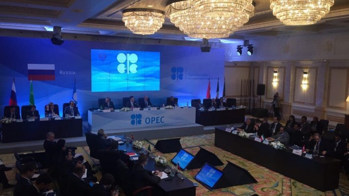 ОПЕК ищет новые варианты борьбы с избытком нефти на рынке
