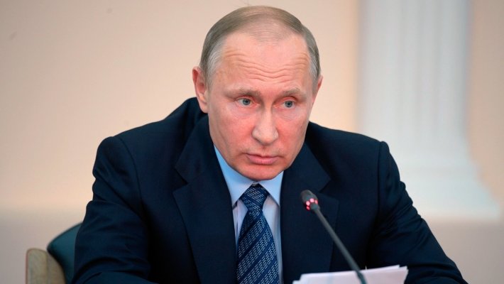 Путин назвал причину сокращения расходов на оборону и безопасность