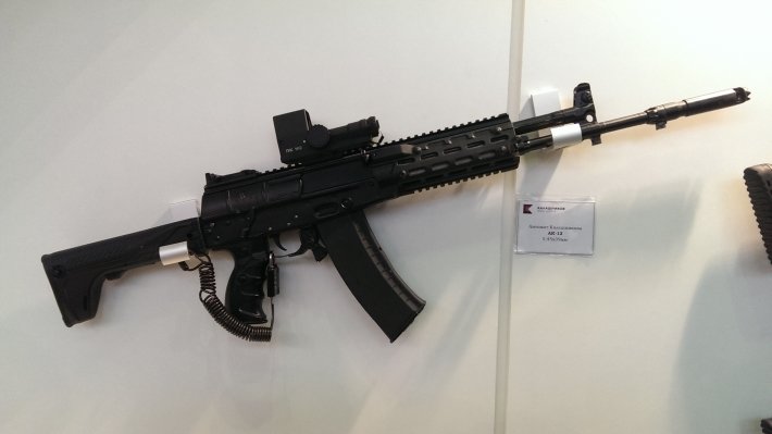 &laquo;Калашников&raquo; планирует разработку АК-12 в калибре стандарта НАТО