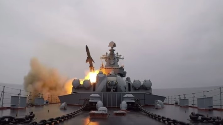 Замминистра обороны РФ сообщил о планах производства и испытаний нового оружия