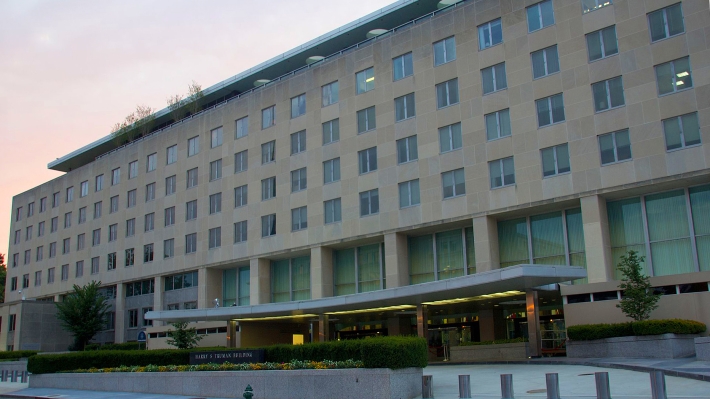 Шаповалов: американские санкции против России являются формой гибридной войны