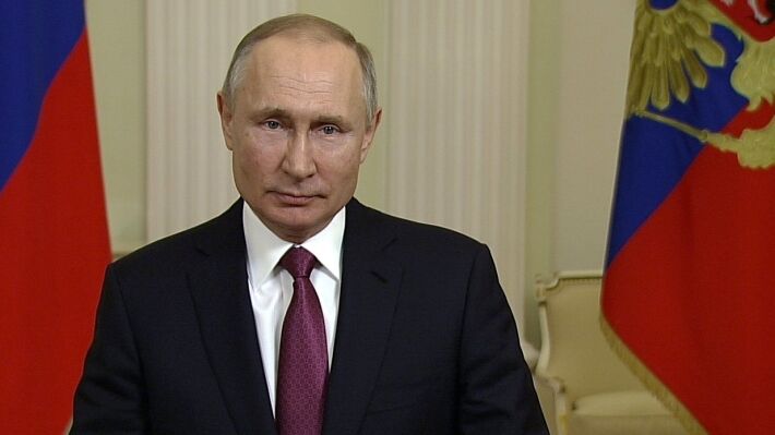 Хроника COVID-19 в России и способы противостояния распространению коронавируса в стране