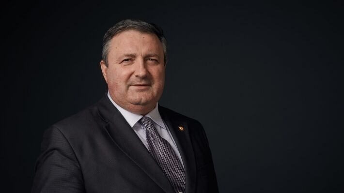 "На воре шапка горит": Перенджиев о расследовании США "причастности" КНР и ВОЗ к COVID-19