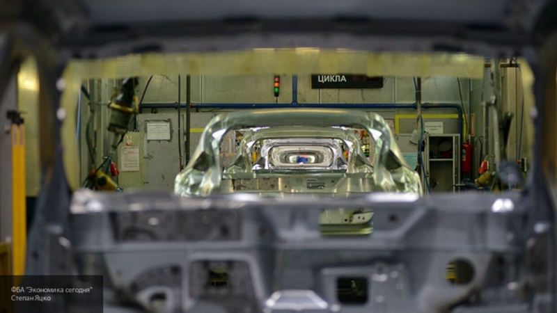 Японские автокомпании восстанавливают производство за границей