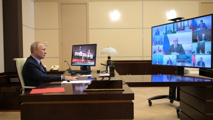 Россия выводит борьбу с коронавирусом на упреждение "второй волны"