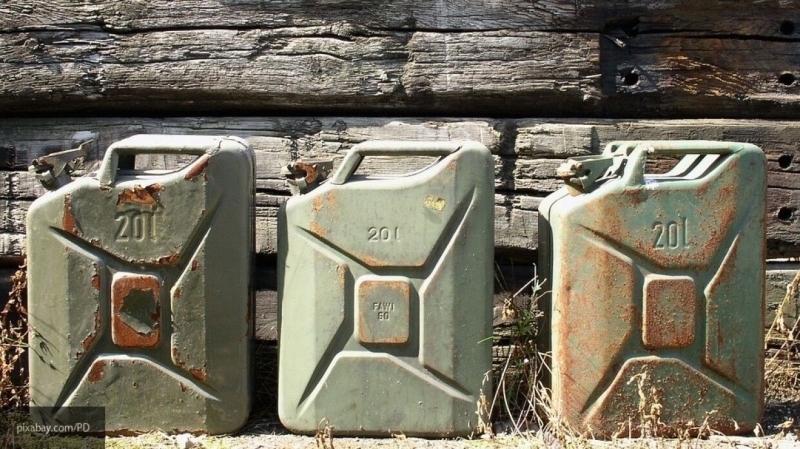 Госстат Украины зафиксировал уменьшение запасов топлива в стране