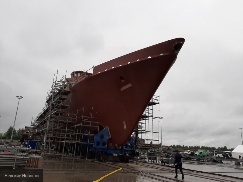 Беглов выразил благодарность красноярцам за заказ первого отечественного теплохода