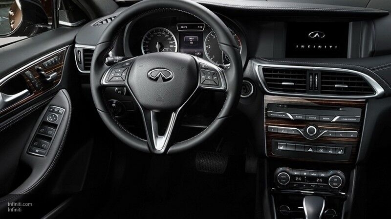 Infiniti отзывает с рынка России почти 4 тысячи внедорожников QX56