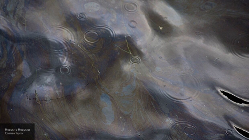 В Красноярском крае ввели режим ЧС из-за разлива топлива в реку Ангару