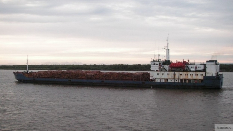 Судоходство по водным путям в России может стать платным