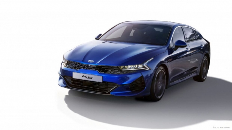 Kia прокомментировала заявления о ржавчине на седанах K5 в России