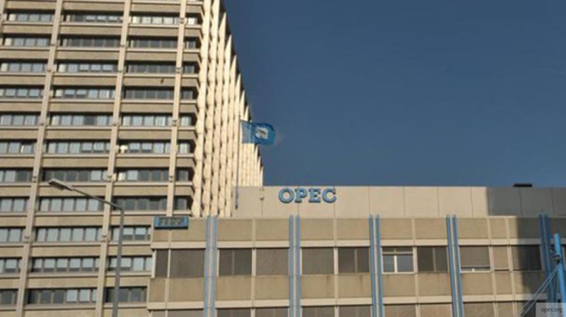 Участники соглашения ОПЕК+ повысят добычу нефти с 1 января