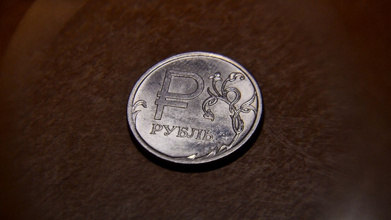 Курс рубля может стать более волатильным в феврале