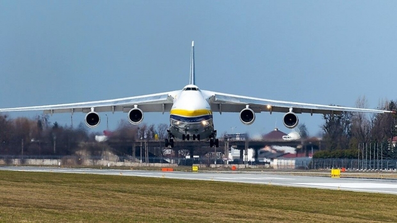 Украина хочет отдать американской компании "Боинг" завод "Антонов"