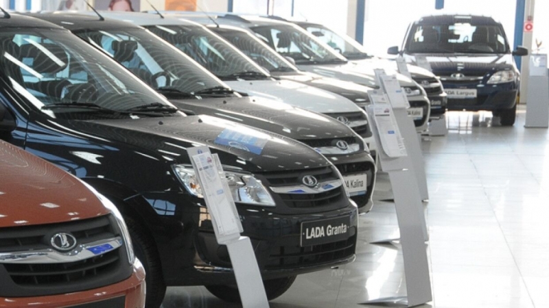 Российские автопроизводители увеличили выпуск легковых машин в январе