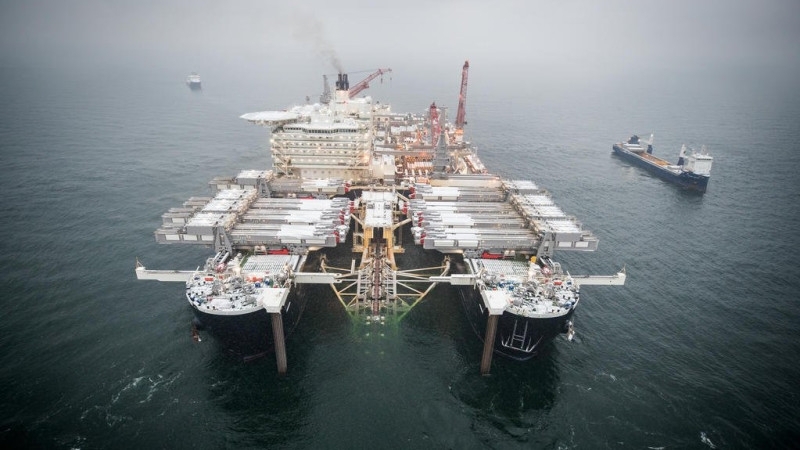 Бизнесмены в Германии выразили уверенность в завершении строительства "СП-2"