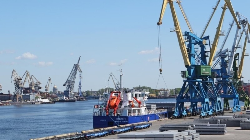 Начались поставки белорусских нефтепродуктов в российские порты