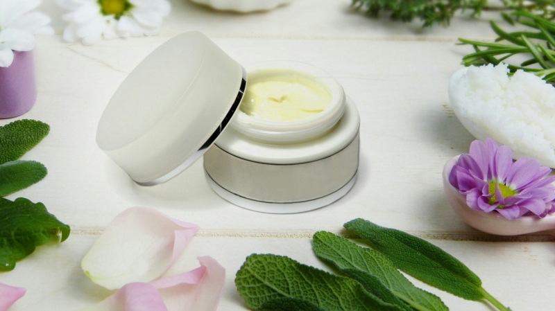 Unilever откажется от слова "нормальный" на упаковках своей косметики