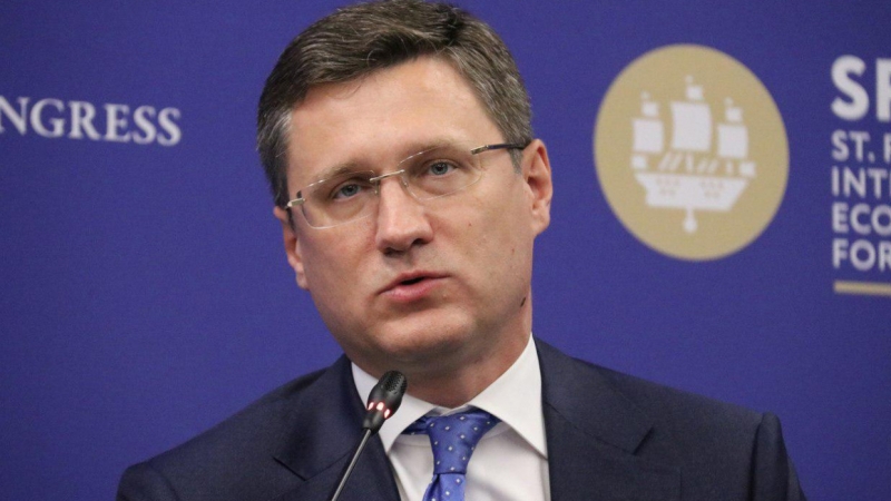 Новак объяснил сезонным спросом исключение для России со стороны ОПЕК