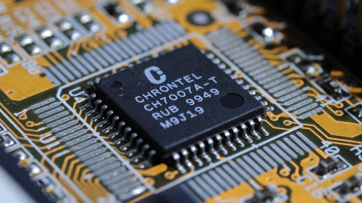 Мировой дефицит полупроводников встряхнул ряд отраслей