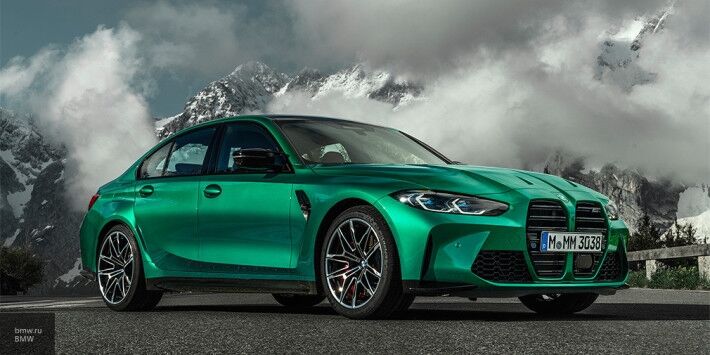 BMW представила обновленные седан M3 и купе M4