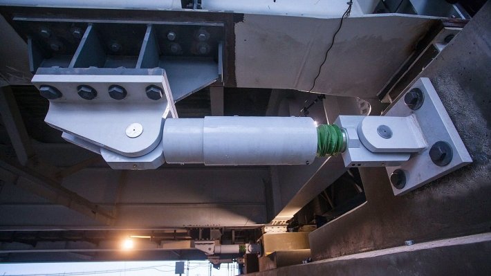 Открытие Путиным Крымского моста: история масштабного проекта, интересные факты и уникальные технологии