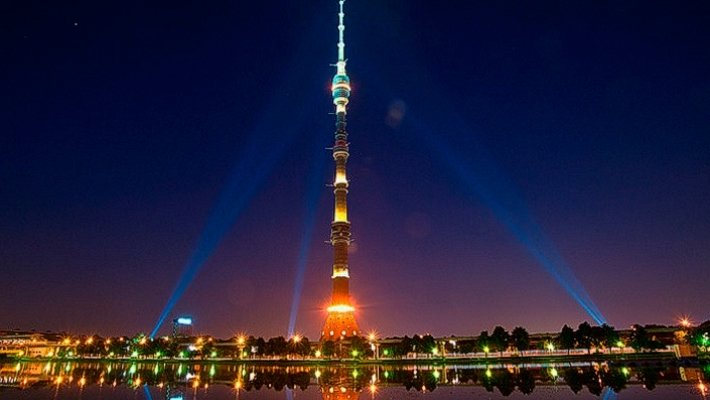 В городах-участниках ЧМ-2018 телебашни включили «футбольную» подсветку