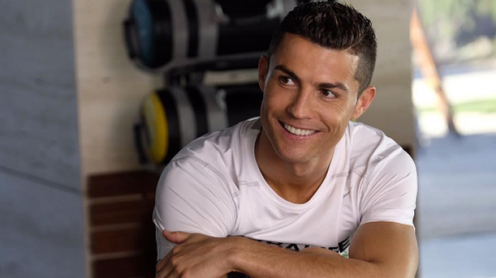 Хет-трик Роналду лишил сборную Испании победы