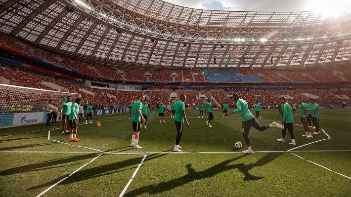 Полная неожиданность: британские футбольные болельщики поделились впечатлениями о «прекрасной России»