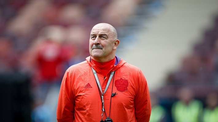 Польские СМИ после провала сборной на ЧМ решили «переманить» Черчесова