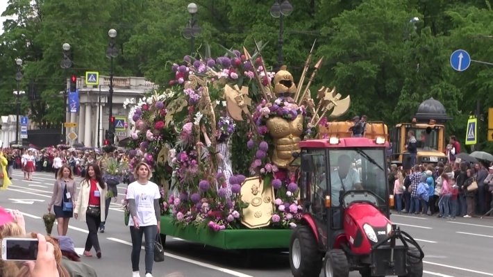 День России 2018: программа праздничных мероприятий 10-12 июня в Санкт-Петербурге, работа транспорта, когда салют