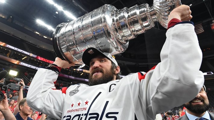 Овечкин не знает, сможет ли попасть на матч ЧМ между Россией и Уругваем