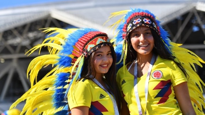 ФИФА просит не отвлекать телезрителей от футбола показом симпатичных болельщиц