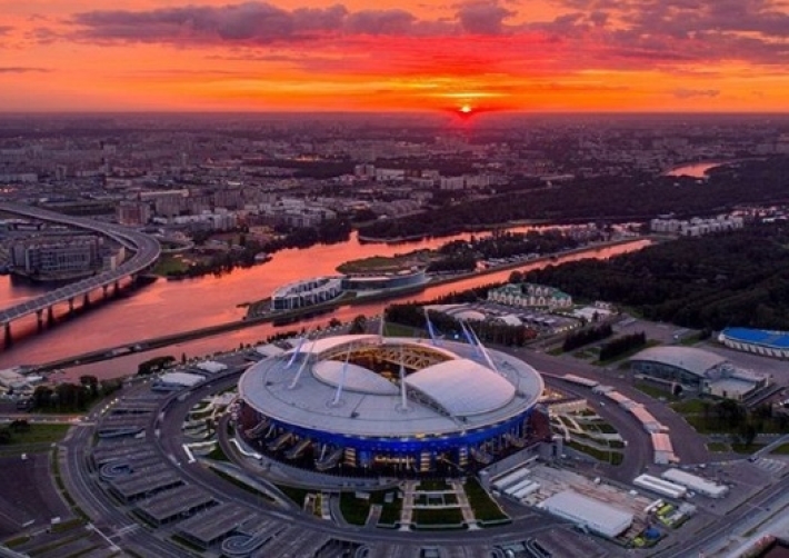 Из-за полуфинала ЧМ-2018 в Петербурге изменится движение транспорта