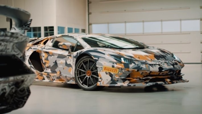 Lamborghini Aventador SVJ показал свою мощь на видео