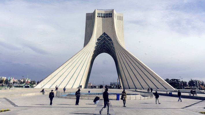 Иран ожидает поступления второй партии обогащенного урана из России