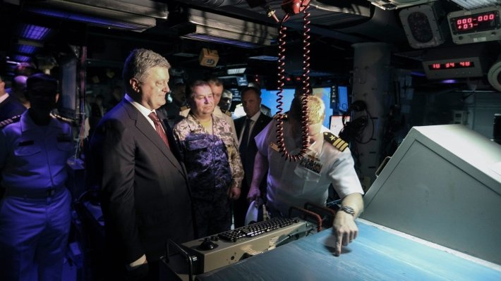 Боевые катера с завода Порошенко не могут угрожать ВМФ России в Азовском море – Золотарев