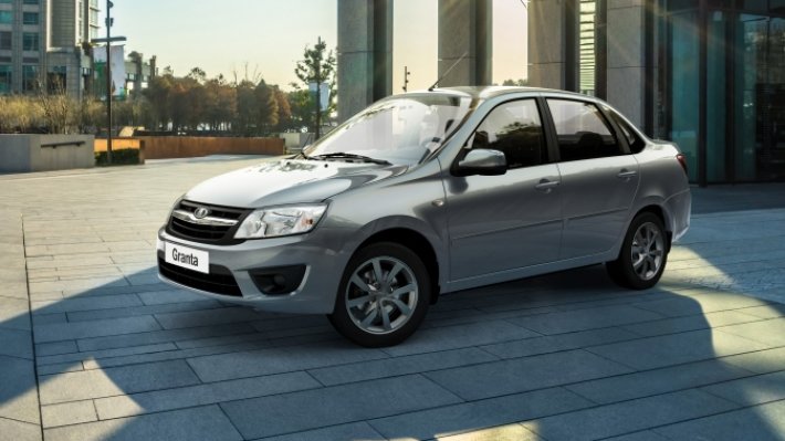 «АвтоВАЗ» обратился за патентом на новую приборную панель Lada Granta