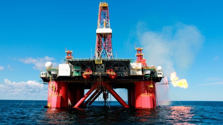 Россия стала добывать больше нефти и газа в 2018 году