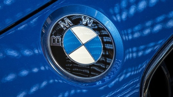 BMW представила новый тизер кроссовера BMW X7‍