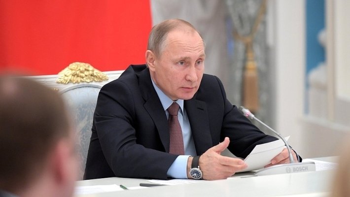 Путин потребовал решить проблемы с выполнением гособоронзаказа