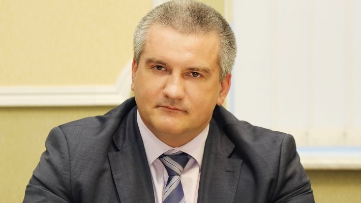 "Высокий уровень фейкоустойчивости": Аксенов рассказал о "полезных идиотах", провокациях Украины и влиянии санкций на Крым