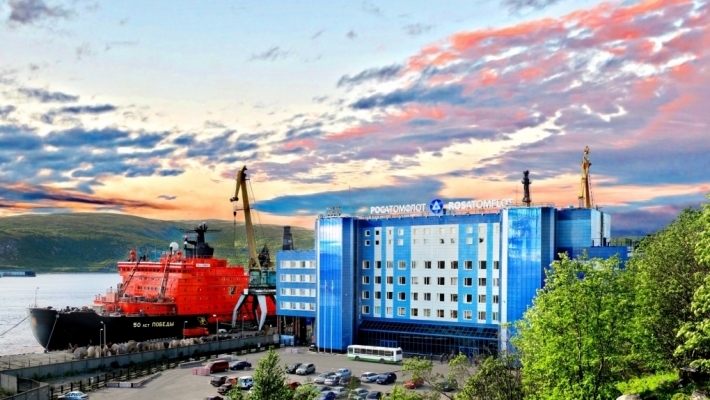 Гиганты арктического флота: Финляндия оценила проекты новых ледоколов России для работы на северном морском пути  