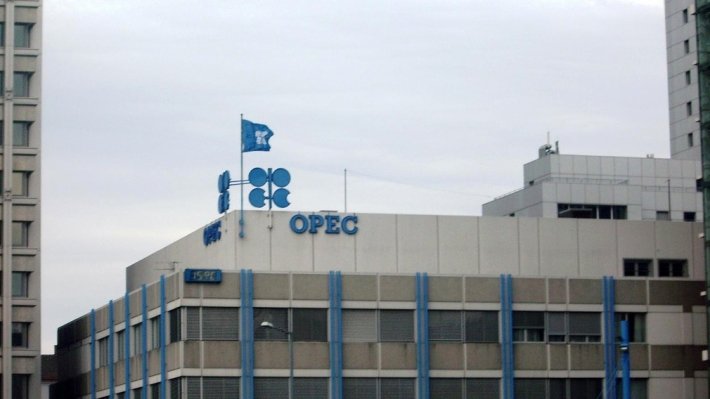 Маленькие уступки по соглашению с ОПЕК обернутся большими перспективами для российской нефти 