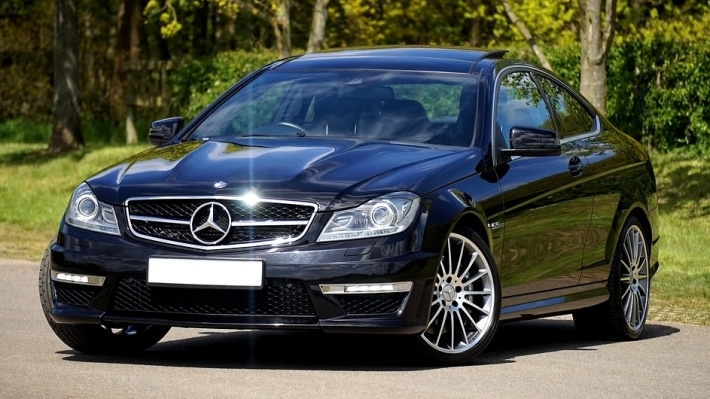 Завод Mercedes-Benz откроется в России в апреле 2019