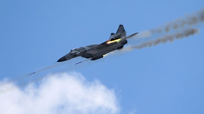 "Очередная вундервафля": Леонков о попытках Украины и Польши переделать ракету Р-27 в систему ПВО