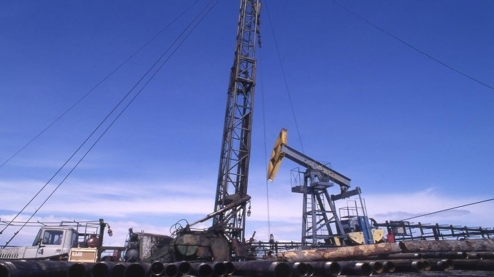 «Сургутнефтегаз» может перевести головной офис из ХМАО в Петербург