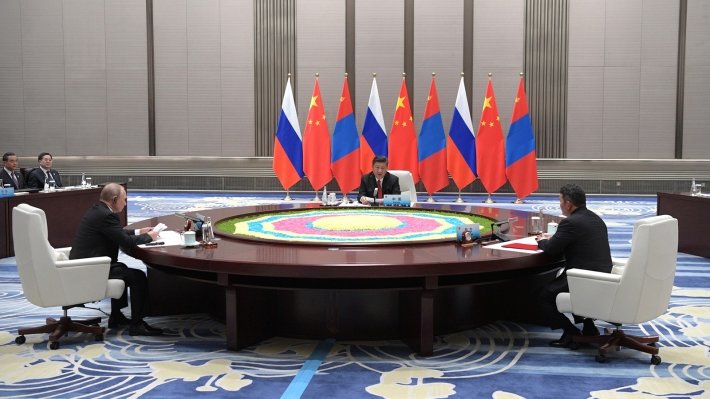 Россия, Япония и Китай делают шаг к Большой Евразии