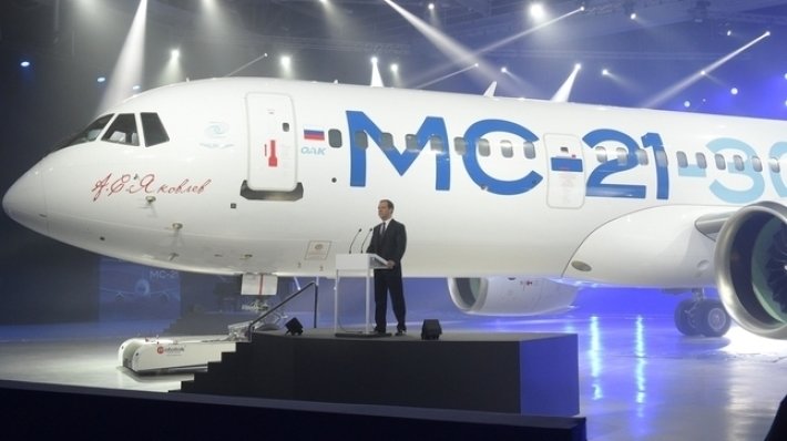 В Сети появилось видео полета образца лайнера МС-21-300